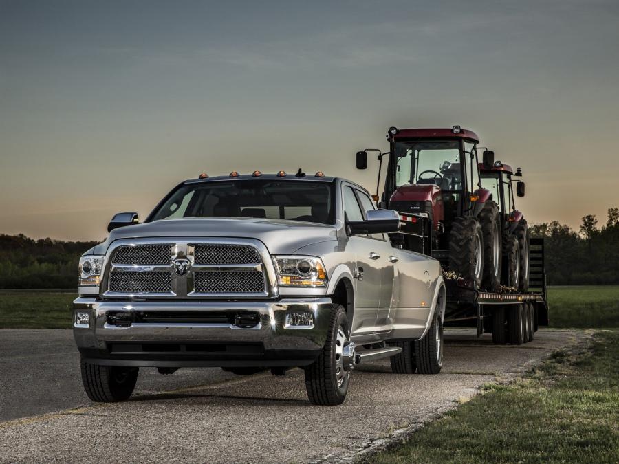  Dodge Ram 3500 Laramie Longhorn Crew Cab 2012 года  (фото 8 из 18)